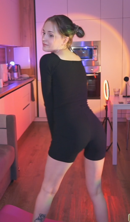 431x732