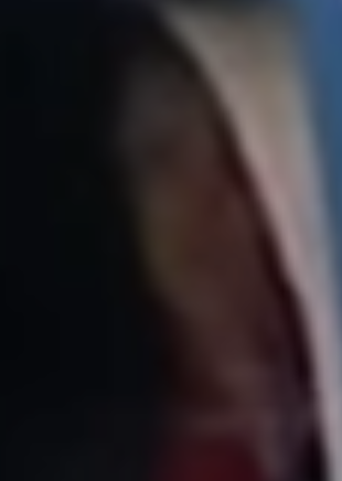 310x436