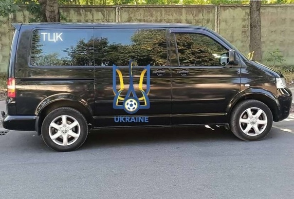 604x408