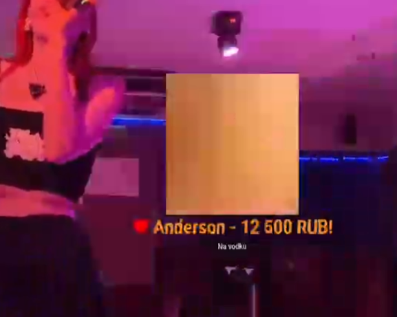 577x461