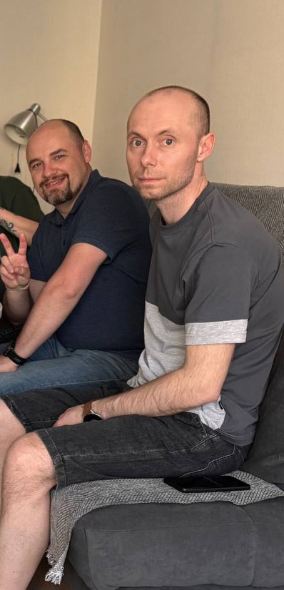 398x827